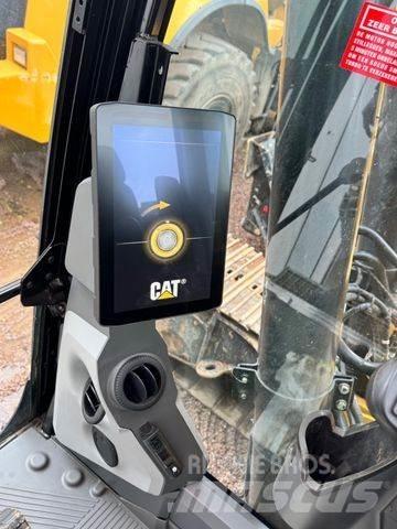 CAT 323 Bagri goseničarji