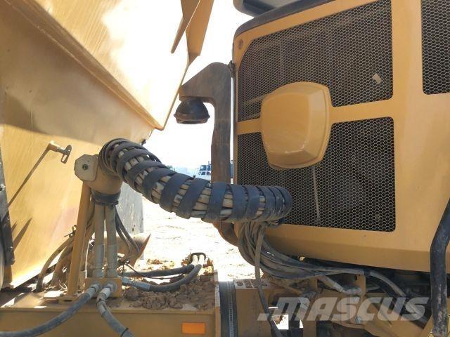 CAT 730 Gradbeništvo - drugo