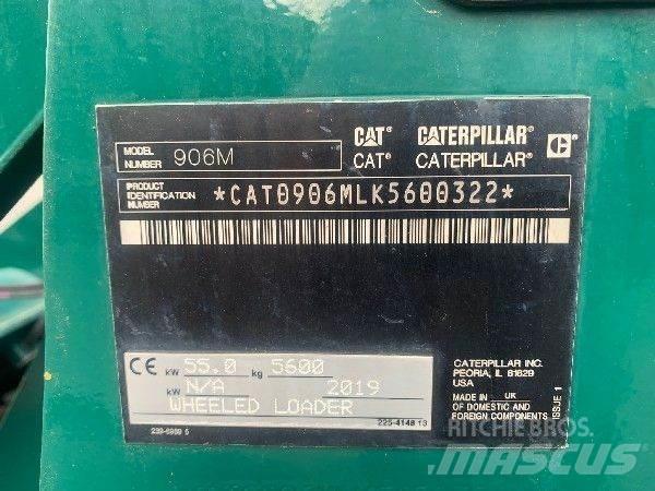 CAT 906 M Kolesni nakladalci