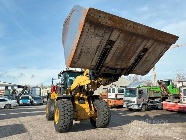 CAT 972MXE Kolesni nakladalci