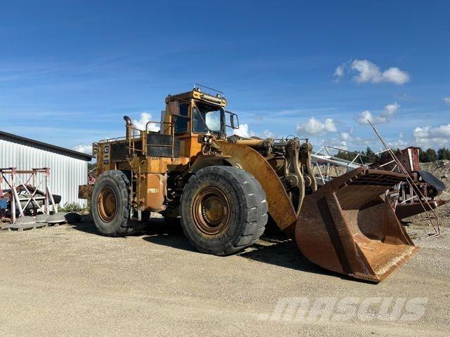 CAT 988 B Kolesni nakladalci