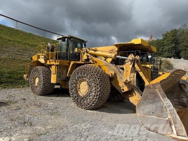 CAT 988 H Kolesni nakladalci