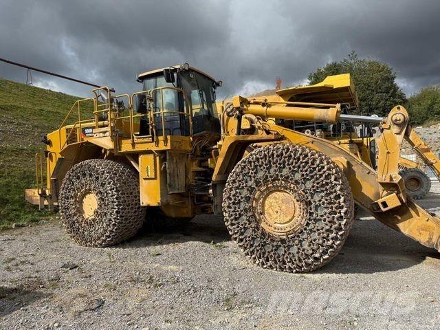 CAT 988 H Kolesni nakladalci