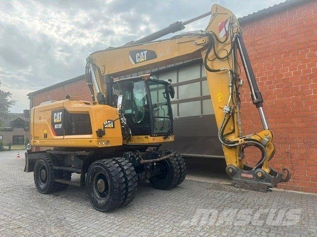 CAT M318F Bagri na kolesih