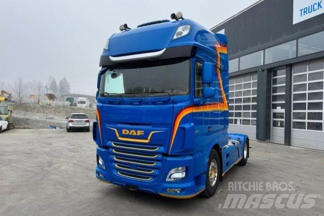 DAF XF530 4x2 Vlačilci