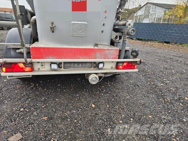 Feldbinder 46m³ Polprikolice cisterne