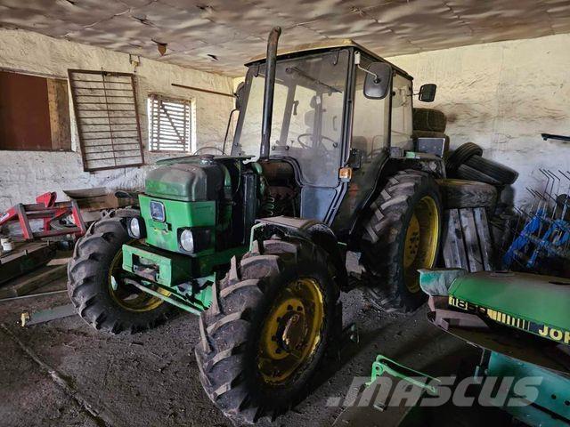 John Deere 1850 A Traktorji