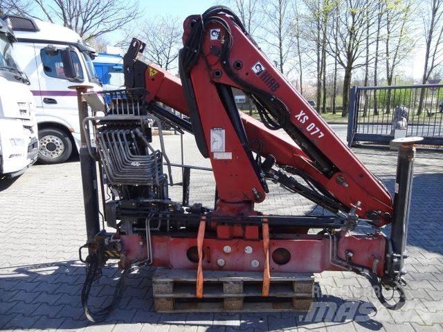  Kran Hiab 077-2 Tovornjaki z žerjavom