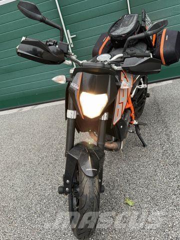 KTM 690 DUKE Drugi tovornjaki