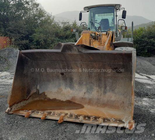 Liebherr L 574 Kolesni nakladalci