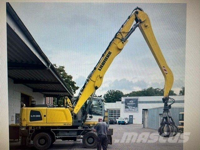 Liebherr LH30M Bagri na kolesih
