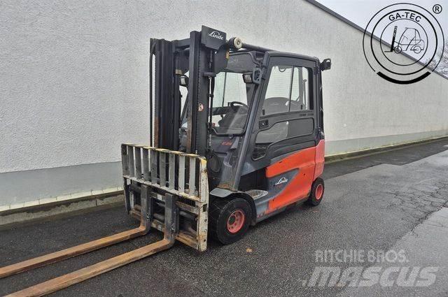 Linde E25/600 HL Električni viličarji