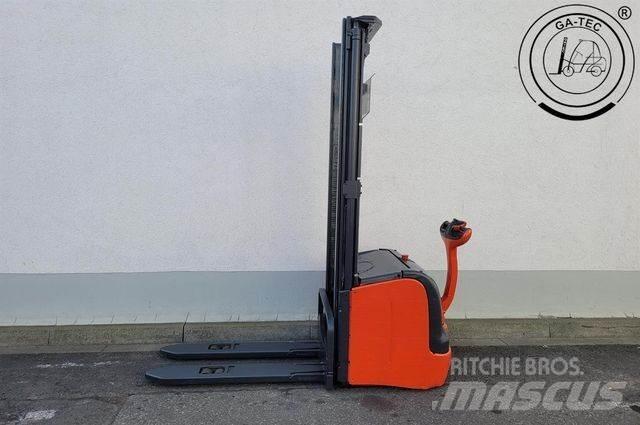 Linde L16 Visokodvižni komisionirni viličar