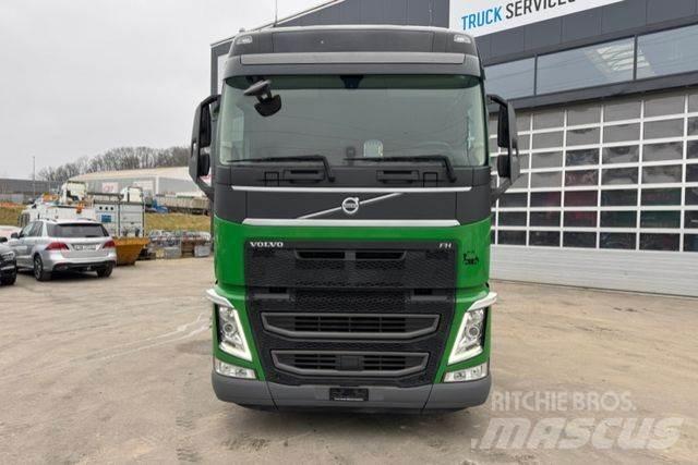 MAN TGX 33.520 6x4 Vlačilci
