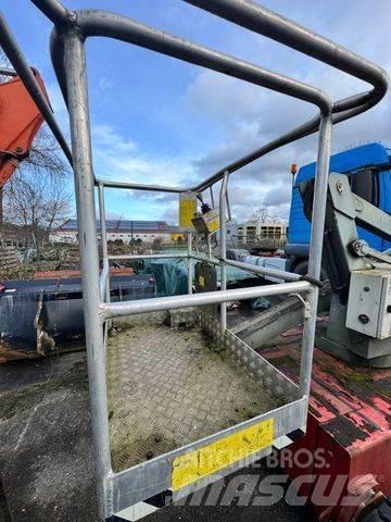 Manitou 120 AE Zglobne dvižne ploščadi