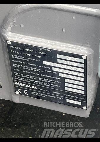 Mecalac 11 MWR Bagri na kolesih
