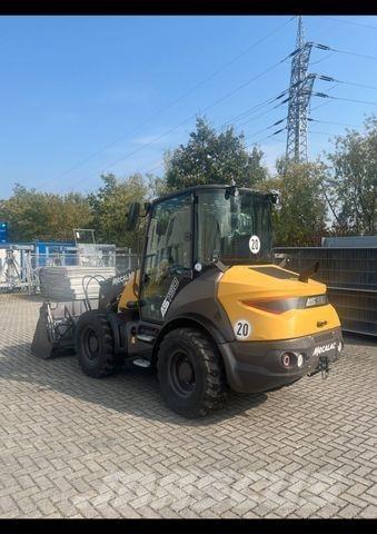 Mecalac AS 750 Kolesni nakladalci