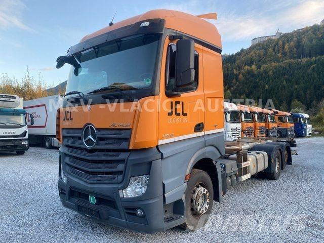 Mercedes-Benz 2542 Tovornjaki-šasije
