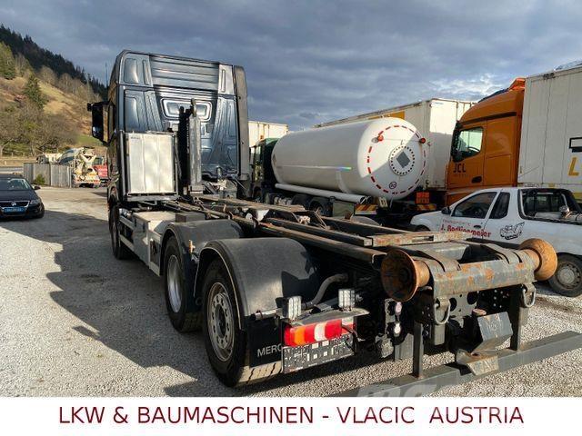 Mercedes-Benz 2563 Kotalni prekucni tovornjaki