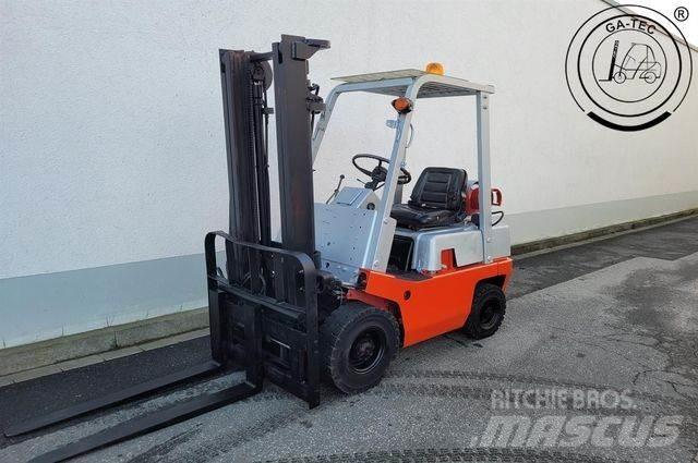 Nissan FO1 A15U Plinski viličarji