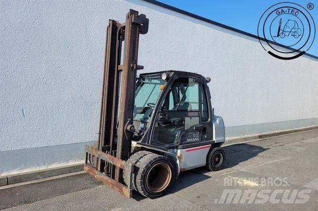 Nissan YG1D2A320 Dizelski viličarji