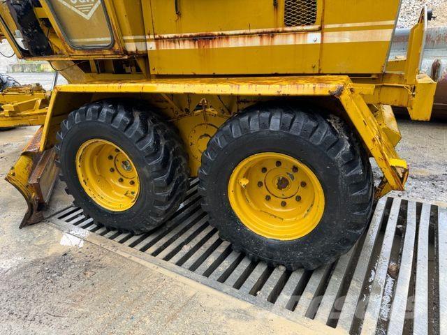 O&K O&amp;K GRADER Asfaltni finišerji