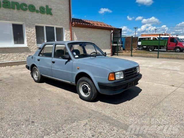 Skoda 125L vin 334 Avtomobili