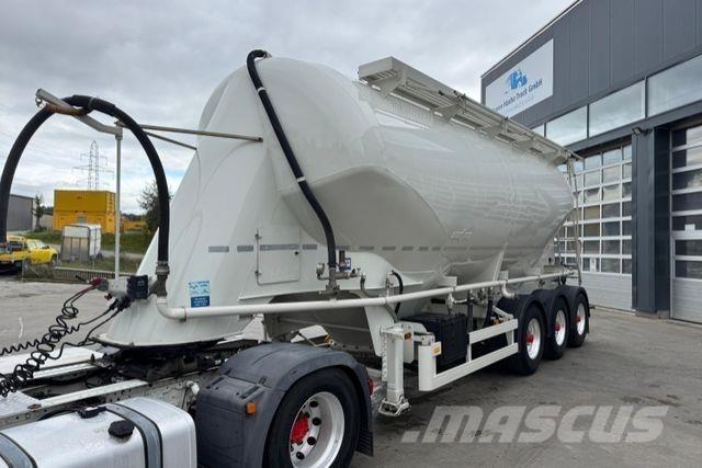 Spitzer 34m3 Polprikolice cisterne