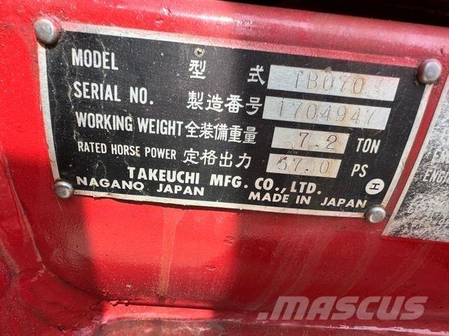 Takeuchi TB070 Mini bagri <7t