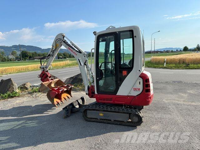Takeuchi TB216 Mini bagri <7t