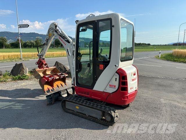 Takeuchi TB216 Mini bagri <7t