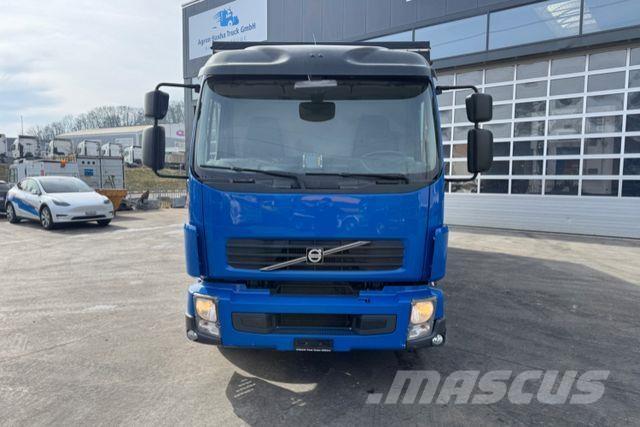 Volvo FLL-290 Tovornjaki s ponjavo