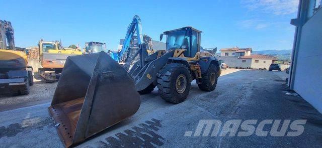 Volvo L 120 H Kolesni nakladalci