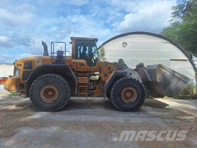 Volvo L 220 G Kolesni nakladalci