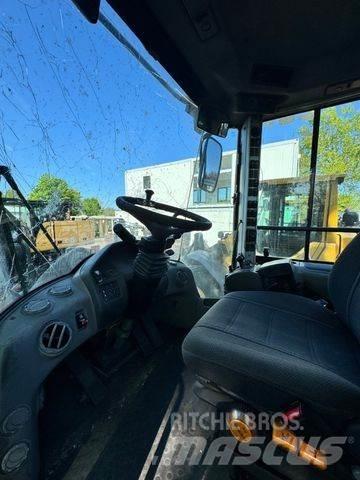 Volvo L 90 F Kolesni nakladalci