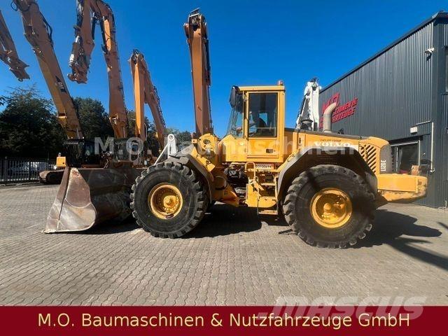 Volvo L120 E /Waage / Kolesni nakladalci