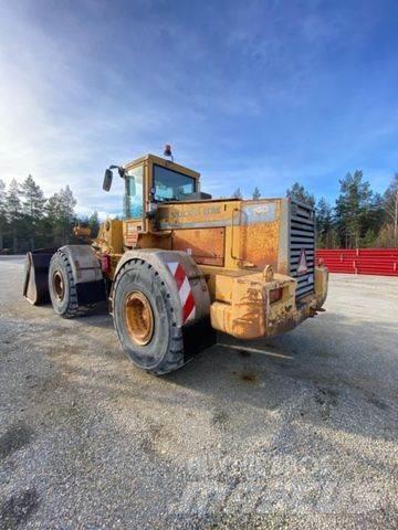 Volvo L180 Kolesni nakladalci