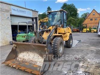 Volvo L30 Kolesni nakladalci