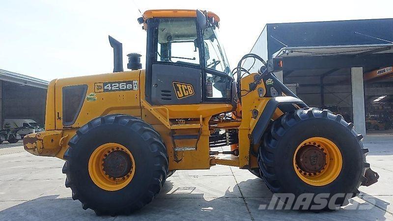 JCB 426 Kolesni nakladalci