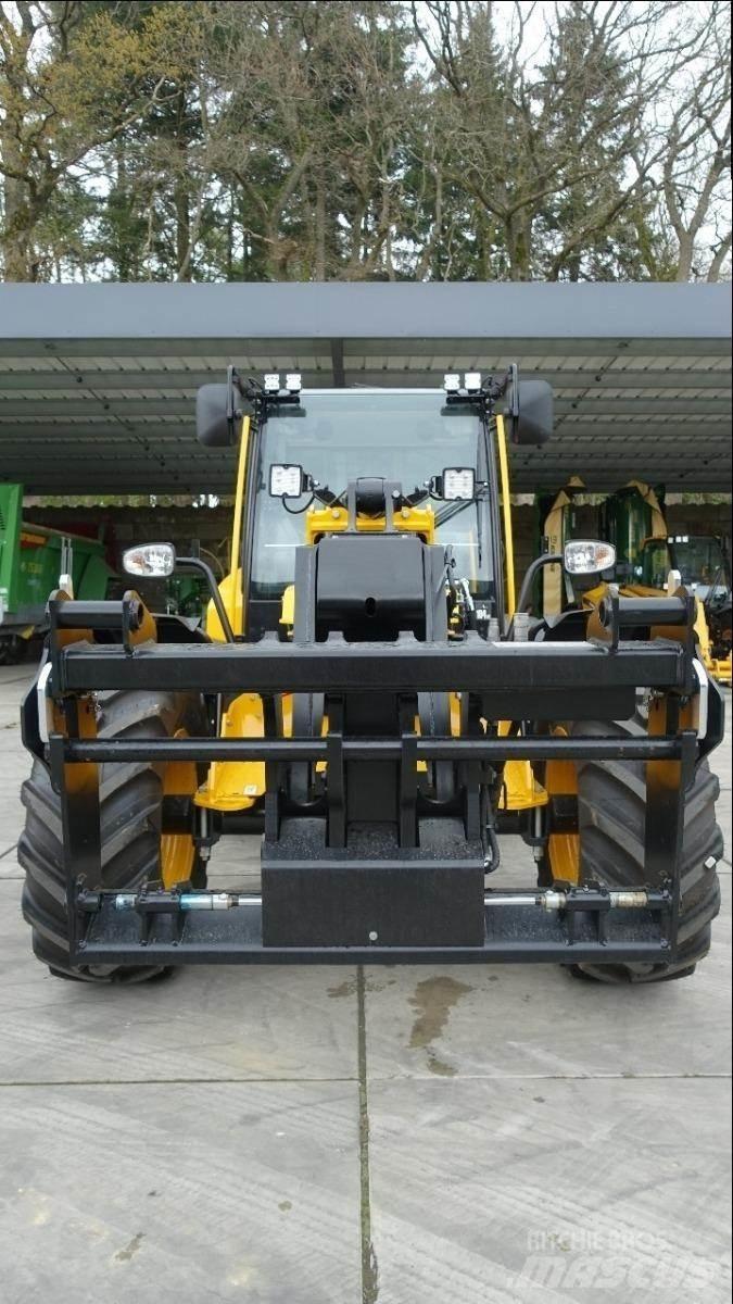 JCB TM 320 S Teleskopski viličarji