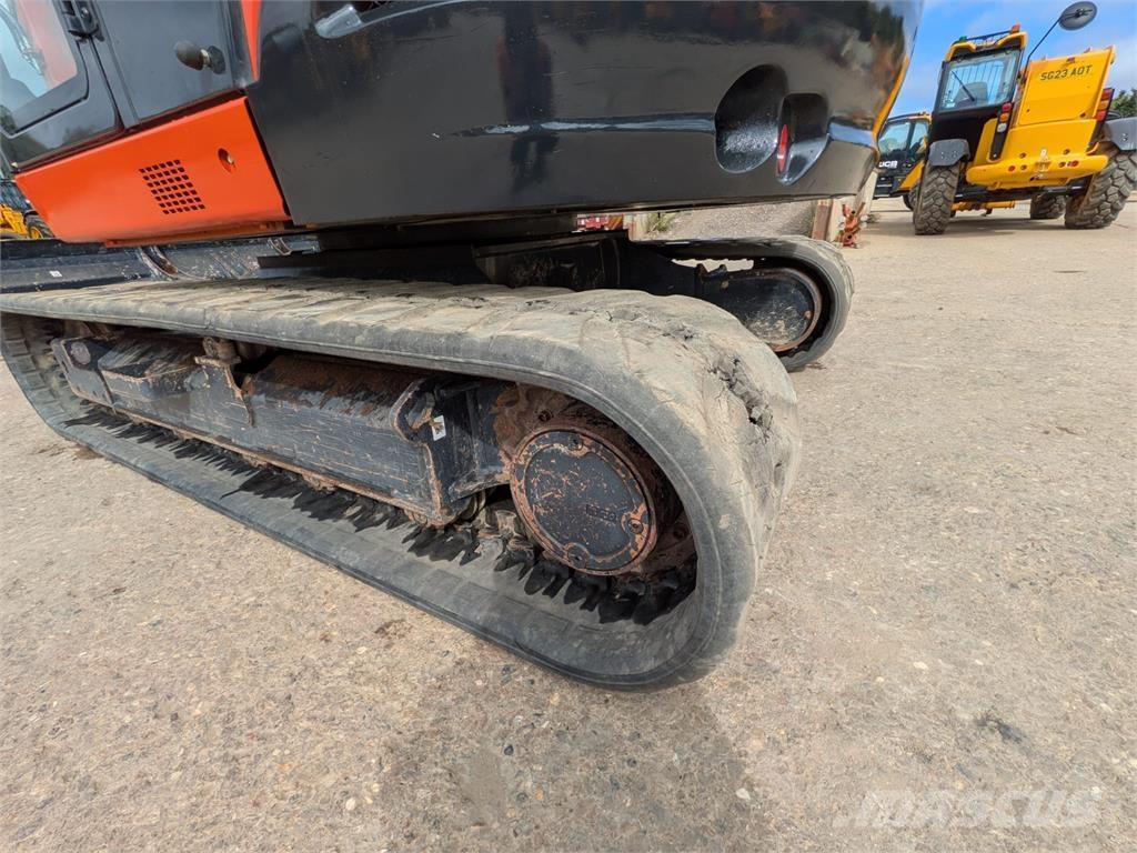 Kubota  Mini bagri <7t