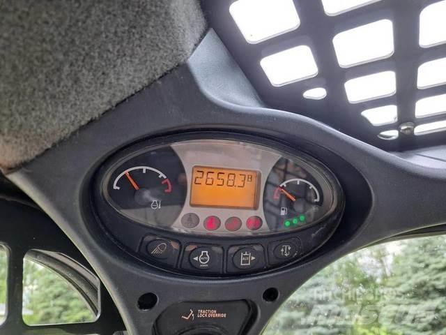 Bobcat T870 Drugo