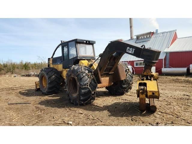 CAT 525C Skidder Gradbeništvo - drugo