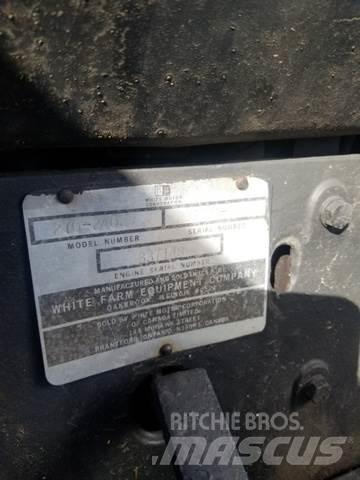 White 2-70 Tractor Drugo