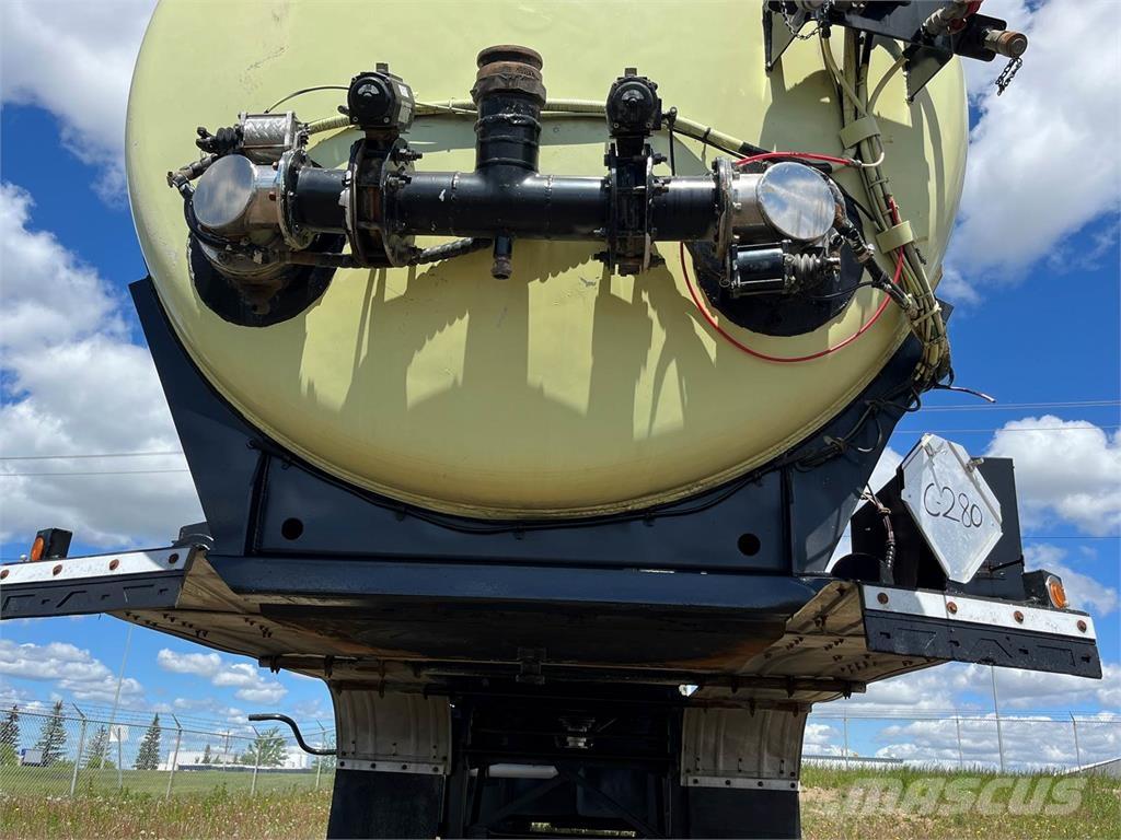 Advance  Prikolice cisterne