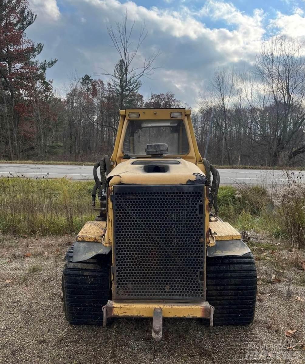 ASV 4810 Skid steer mini nakladalci