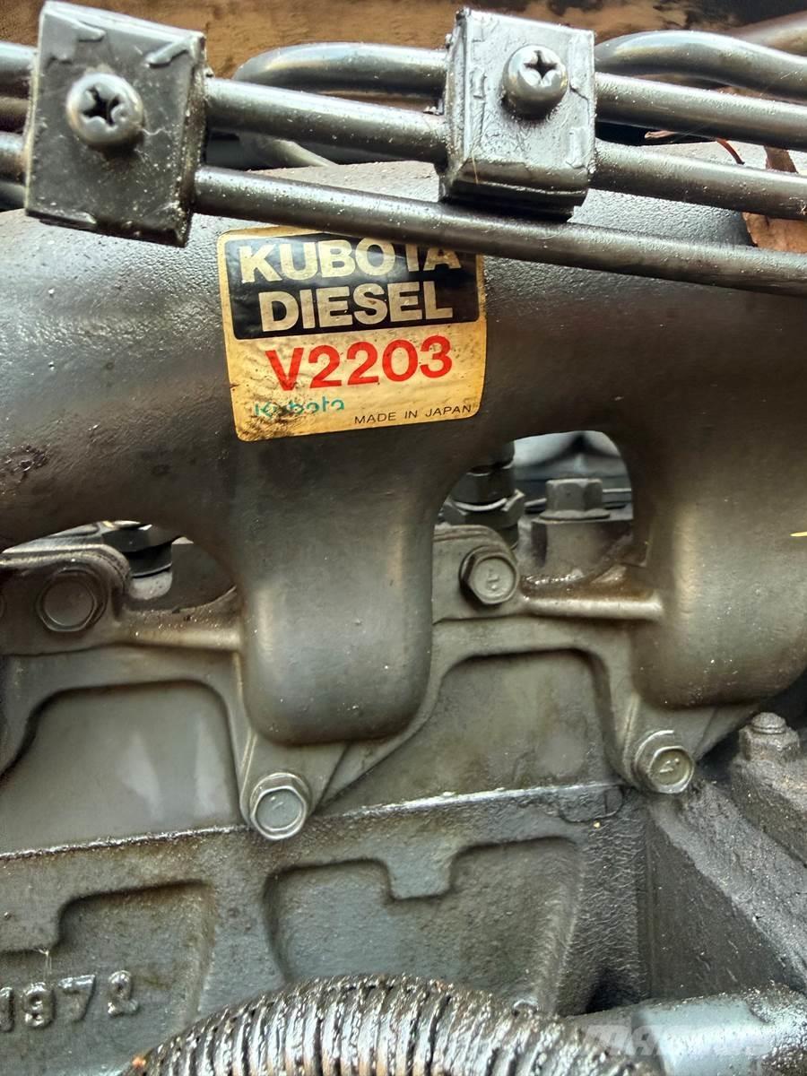 Bobcat 753 Skid steer mini nakladalci