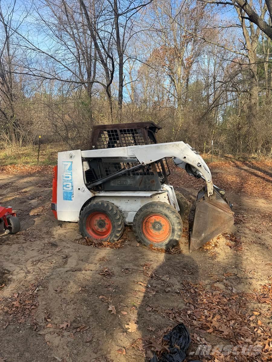 Bobcat 753 Skid steer mini nakladalci