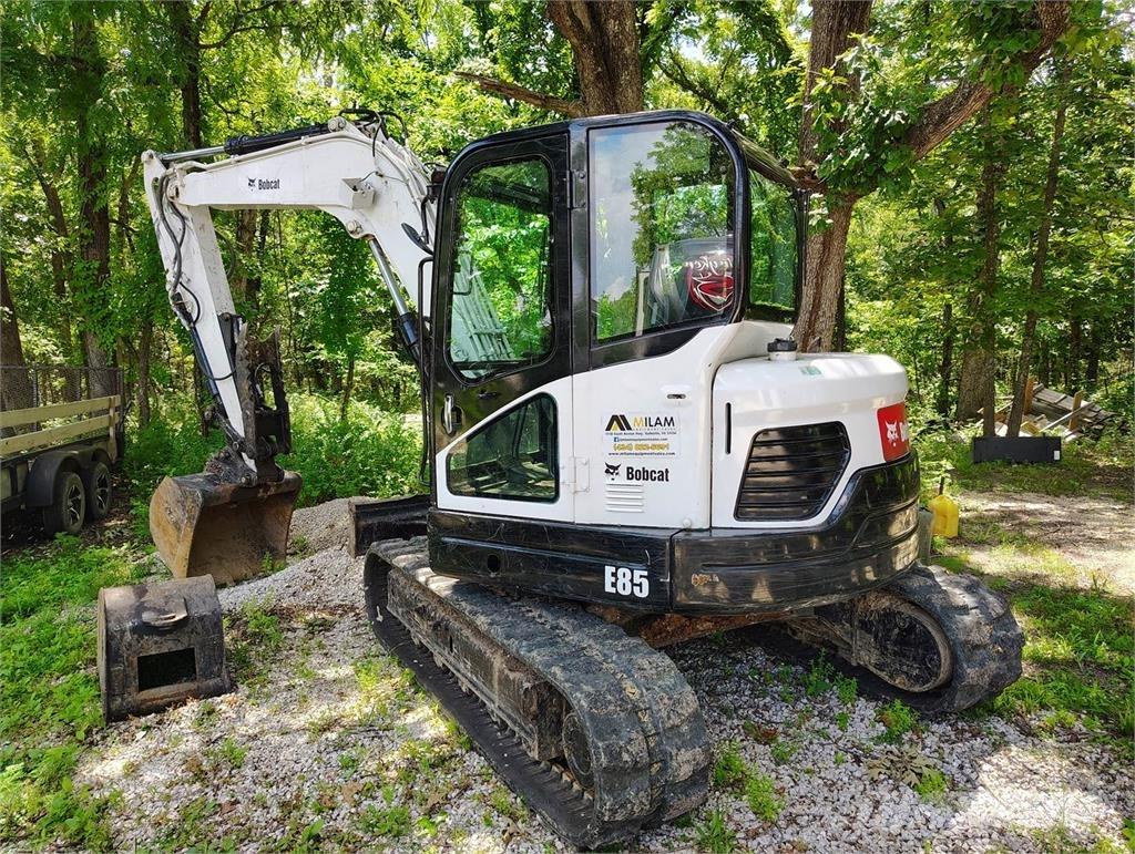 Bobcat E85 Bagri goseničarji
