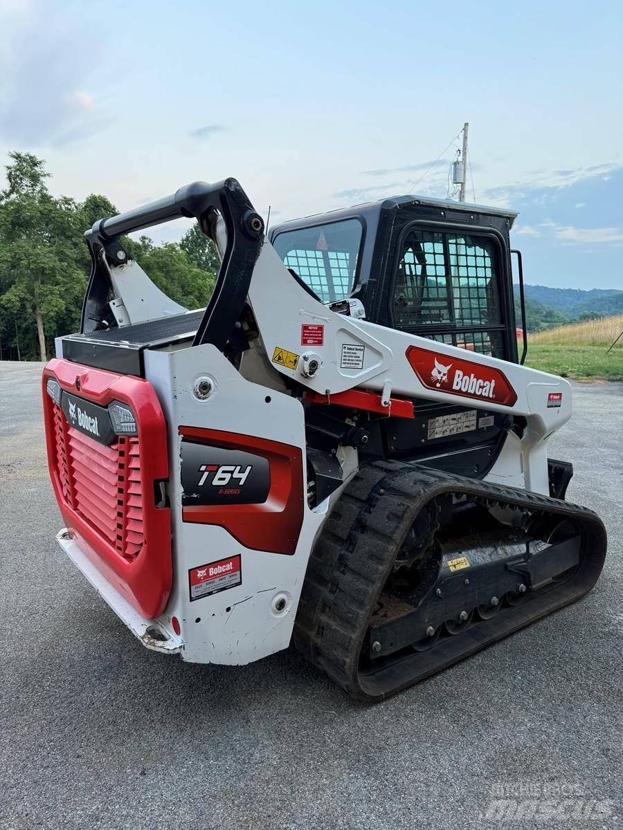 Bobcat T64 Skid steer mini nakladalci